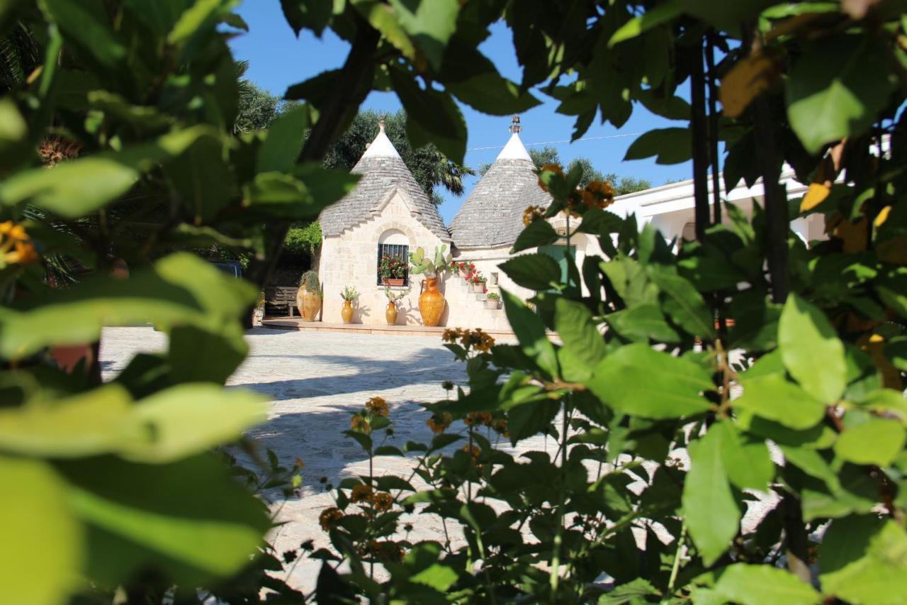 Trullo Al Monte Bed & Breakfast Ceglie Messapica Exterior photo